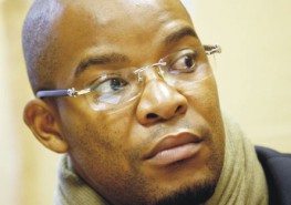 Hlomla Dandala